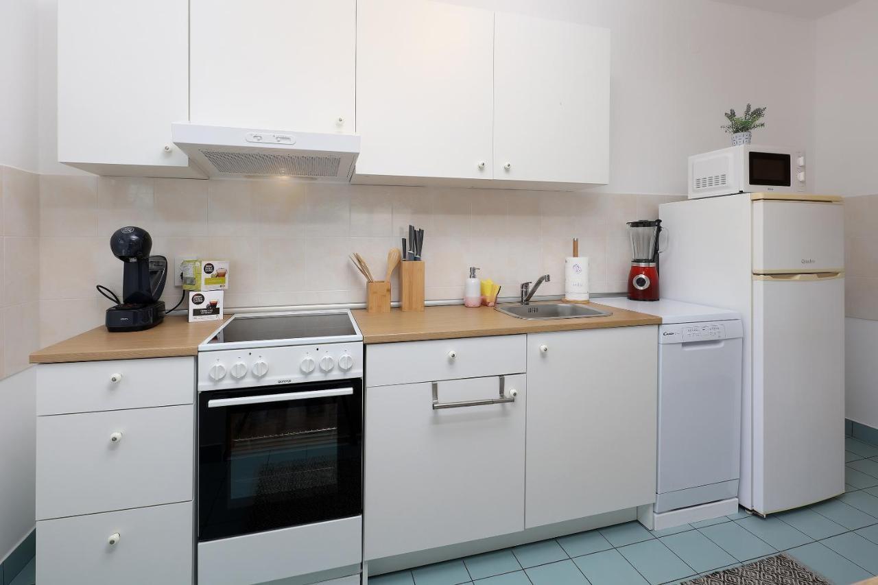 Apartment Leon - Sea View Рієка Екстер'єр фото