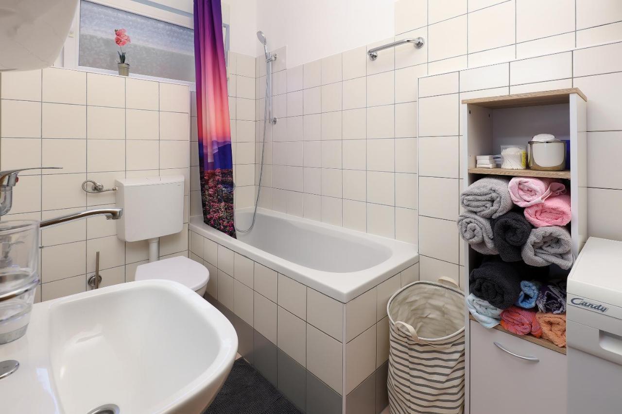 Apartment Leon - Sea View Рієка Екстер'єр фото